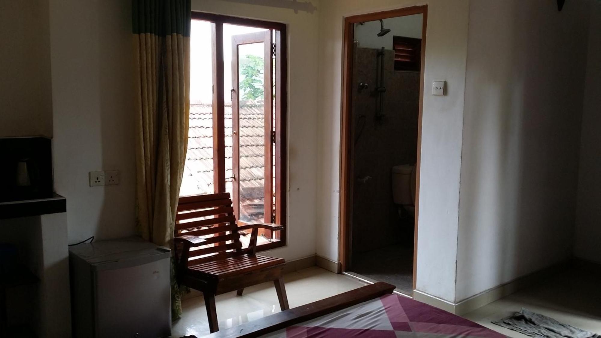 Kaween Homestay Велигама Экстерьер фото