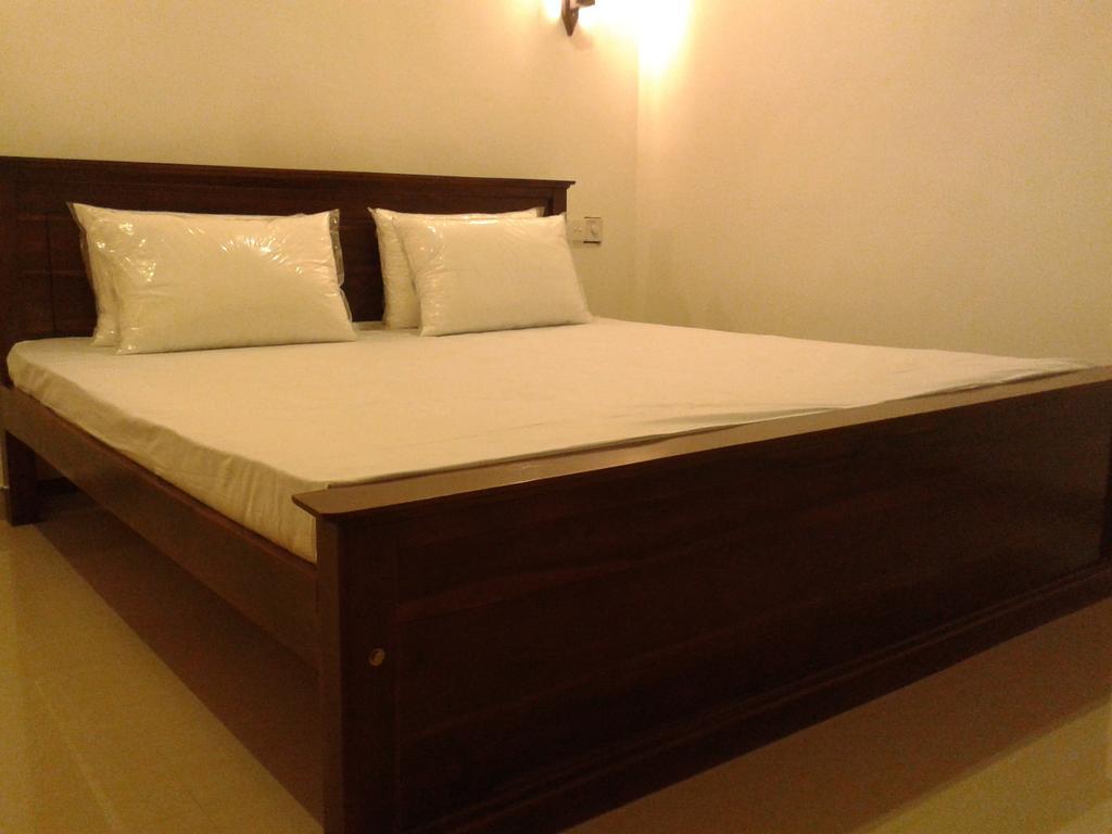 Kaween Homestay Велигама Номер фото